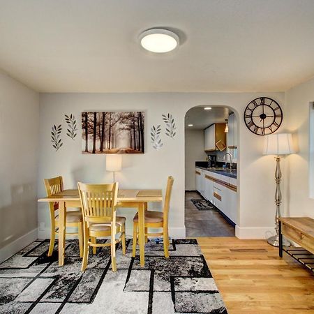 Little Blue Bungalow On Boise'S Bench, Pet Friendly, Fully Fenced Yard With Doggie Door! 2 Miles From Bsu, 5 Minutes From Downtown Boise, Desk And Workstation For Remote Workers, 2 Tv'S Large Walk-In Closet, Good For Mid-Term Stays Exteriör bild