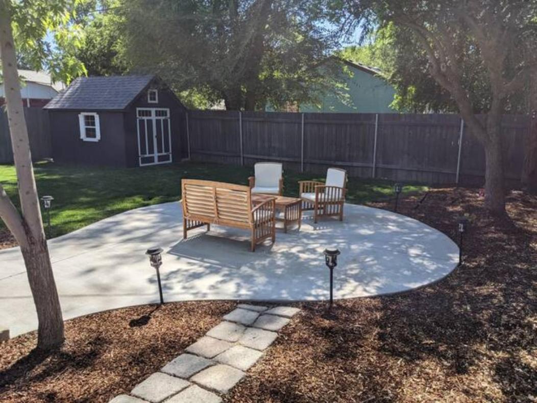 Little Blue Bungalow On Boise'S Bench, Pet Friendly, Fully Fenced Yard With Doggie Door! 2 Miles From Bsu, 5 Minutes From Downtown Boise, Desk And Workstation For Remote Workers, 2 Tv'S Large Walk-In Closet, Good For Mid-Term Stays Exteriör bild
