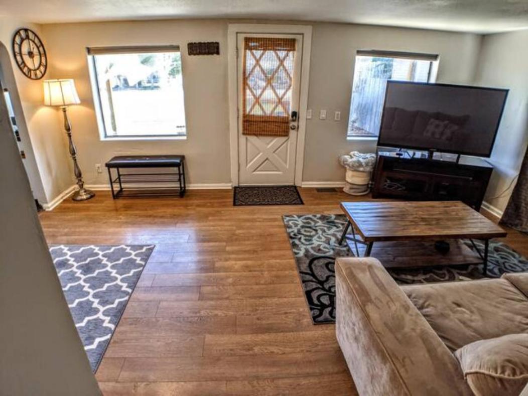Little Blue Bungalow On Boise'S Bench, Pet Friendly, Fully Fenced Yard With Doggie Door! 2 Miles From Bsu, 5 Minutes From Downtown Boise, Desk And Workstation For Remote Workers, 2 Tv'S Large Walk-In Closet, Good For Mid-Term Stays Exteriör bild