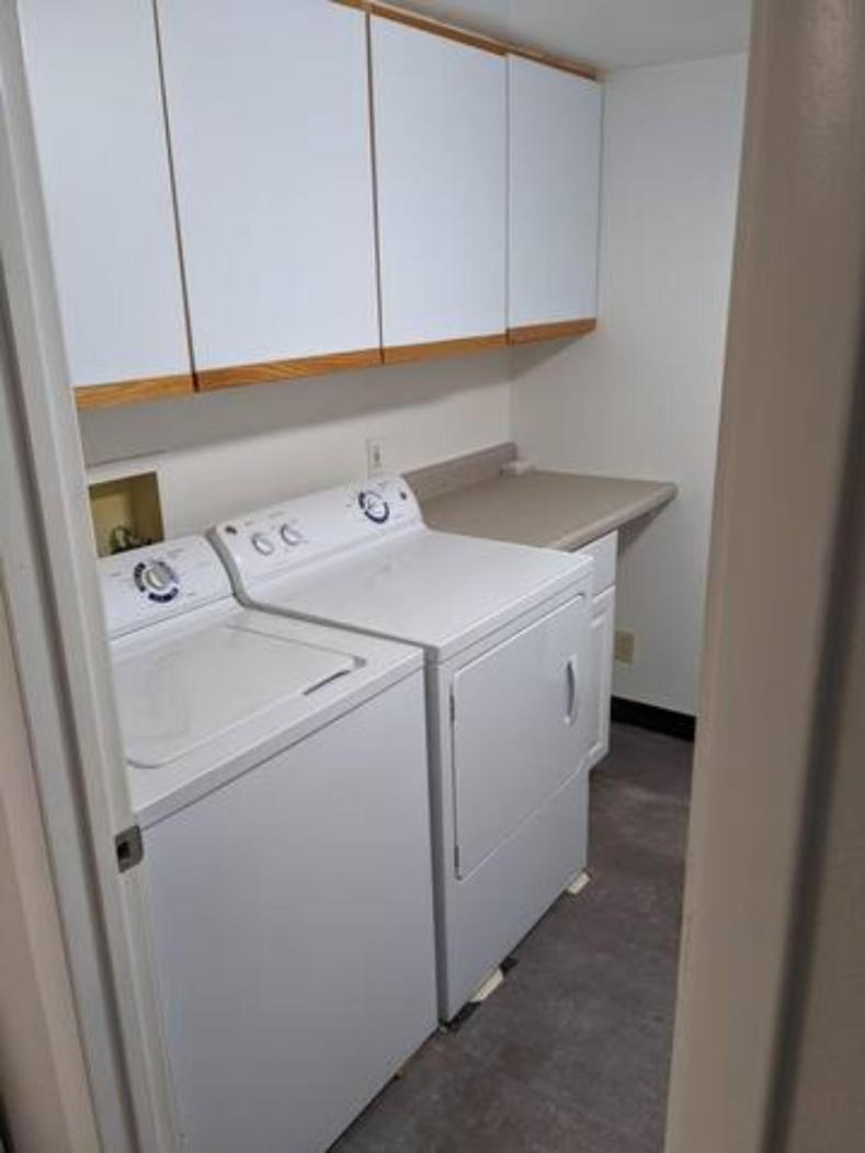 Little Blue Bungalow On Boise'S Bench, Pet Friendly, Fully Fenced Yard With Doggie Door! 2 Miles From Bsu, 5 Minutes From Downtown Boise, Desk And Workstation For Remote Workers, 2 Tv'S Large Walk-In Closet, Good For Mid-Term Stays Exteriör bild