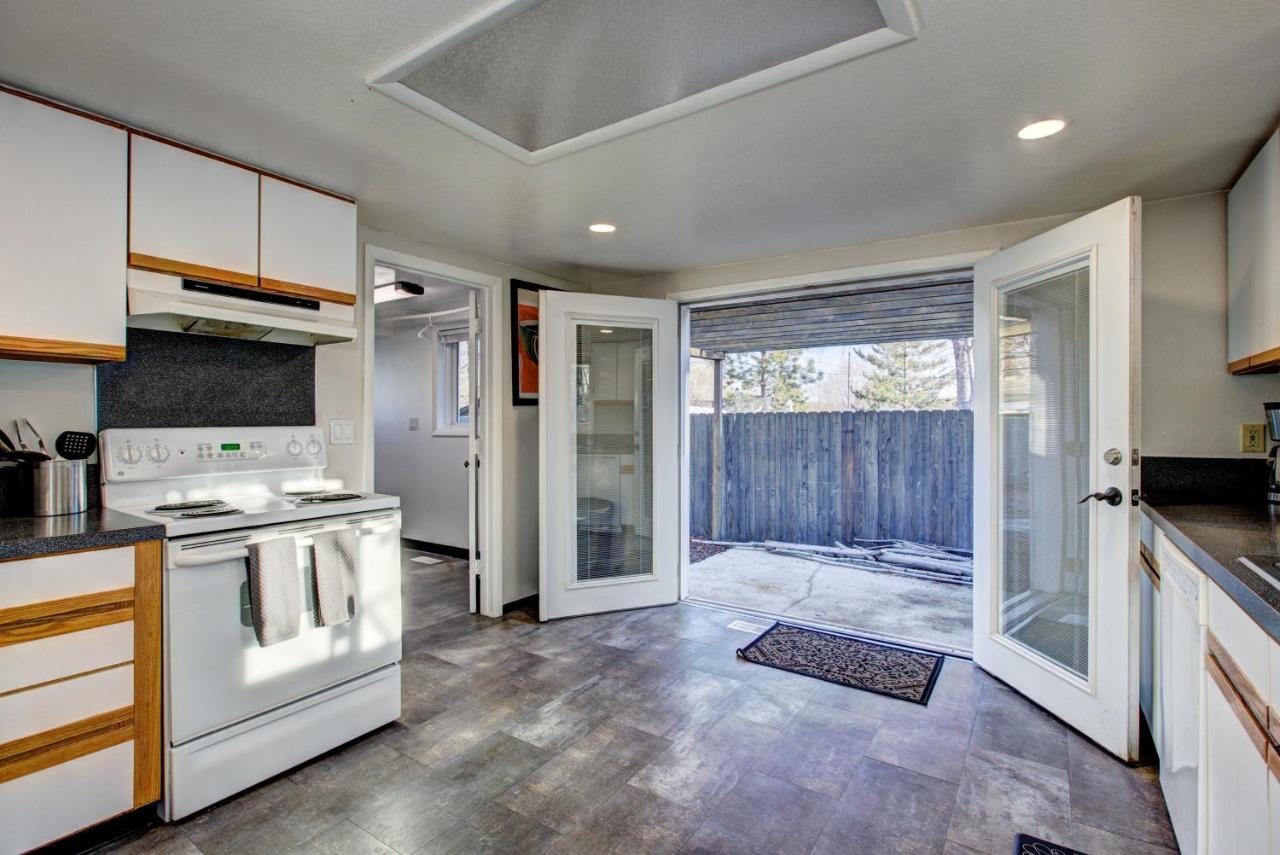 Little Blue Bungalow On Boise'S Bench, Pet Friendly, Fully Fenced Yard With Doggie Door! 2 Miles From Bsu, 5 Minutes From Downtown Boise, Desk And Workstation For Remote Workers, 2 Tv'S Large Walk-In Closet, Good For Mid-Term Stays Exteriör bild
