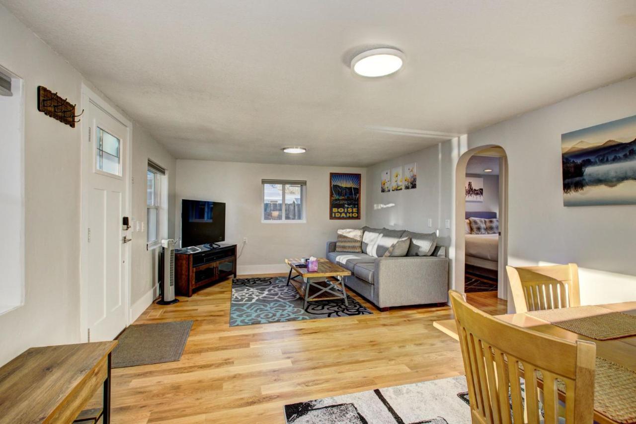 Little Blue Bungalow On Boise'S Bench, Pet Friendly, Fully Fenced Yard With Doggie Door! 2 Miles From Bsu, 5 Minutes From Downtown Boise, Desk And Workstation For Remote Workers, 2 Tv'S Large Walk-In Closet, Good For Mid-Term Stays Exteriör bild