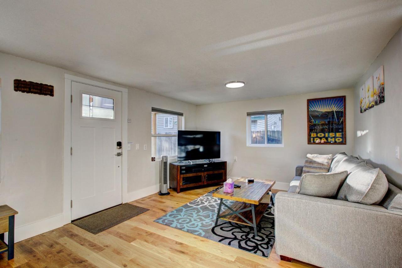 Little Blue Bungalow On Boise'S Bench, Pet Friendly, Fully Fenced Yard With Doggie Door! 2 Miles From Bsu, 5 Minutes From Downtown Boise, Desk And Workstation For Remote Workers, 2 Tv'S Large Walk-In Closet, Good For Mid-Term Stays Exteriör bild