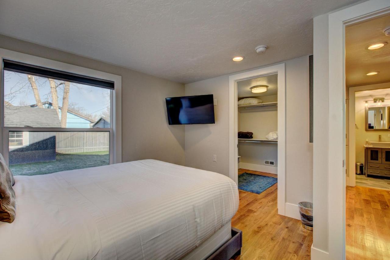 Little Blue Bungalow On Boise'S Bench, Pet Friendly, Fully Fenced Yard With Doggie Door! 2 Miles From Bsu, 5 Minutes From Downtown Boise, Desk And Workstation For Remote Workers, 2 Tv'S Large Walk-In Closet, Good For Mid-Term Stays Exteriör bild