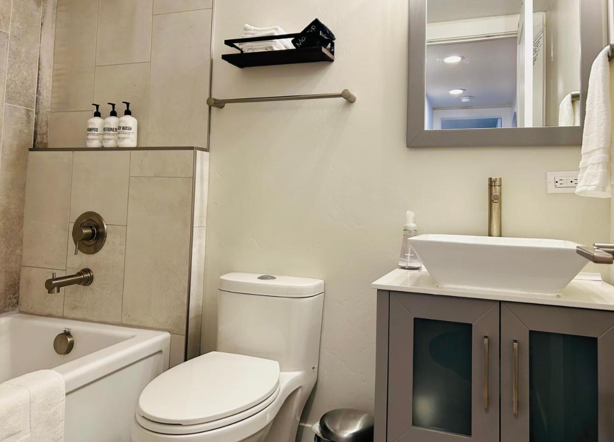 Little Blue Bungalow On Boise'S Bench, Pet Friendly, Fully Fenced Yard With Doggie Door! 2 Miles From Bsu, 5 Minutes From Downtown Boise, Desk And Workstation For Remote Workers, 2 Tv'S Large Walk-In Closet, Good For Mid-Term Stays Exteriör bild
