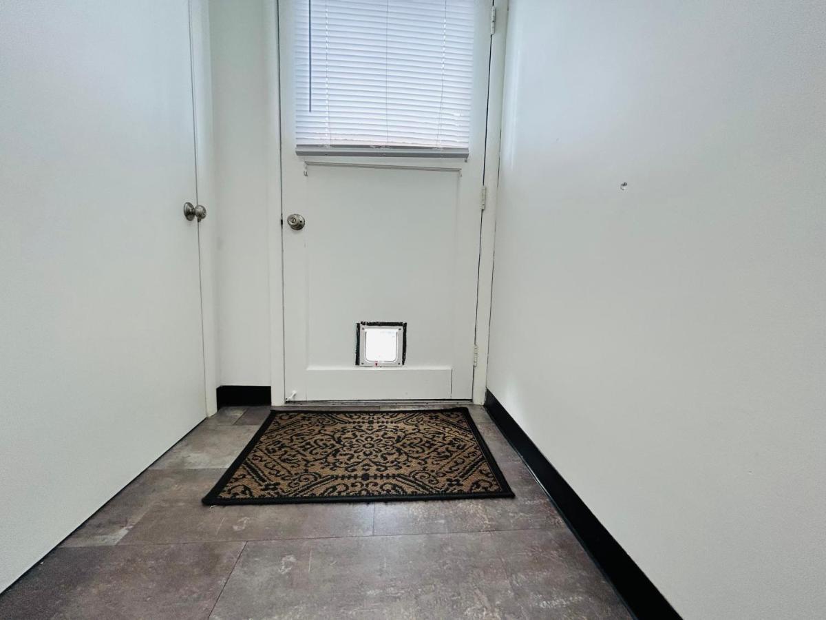 Little Blue Bungalow On Boise'S Bench, Pet Friendly, Fully Fenced Yard With Doggie Door! 2 Miles From Bsu, 5 Minutes From Downtown Boise, Desk And Workstation For Remote Workers, 2 Tv'S Large Walk-In Closet, Good For Mid-Term Stays Exteriör bild
