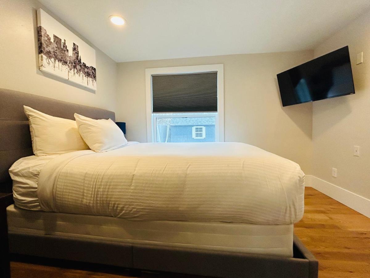 Little Blue Bungalow On Boise'S Bench, Pet Friendly, Fully Fenced Yard With Doggie Door! 2 Miles From Bsu, 5 Minutes From Downtown Boise, Desk And Workstation For Remote Workers, 2 Tv'S Large Walk-In Closet, Good For Mid-Term Stays Exteriör bild