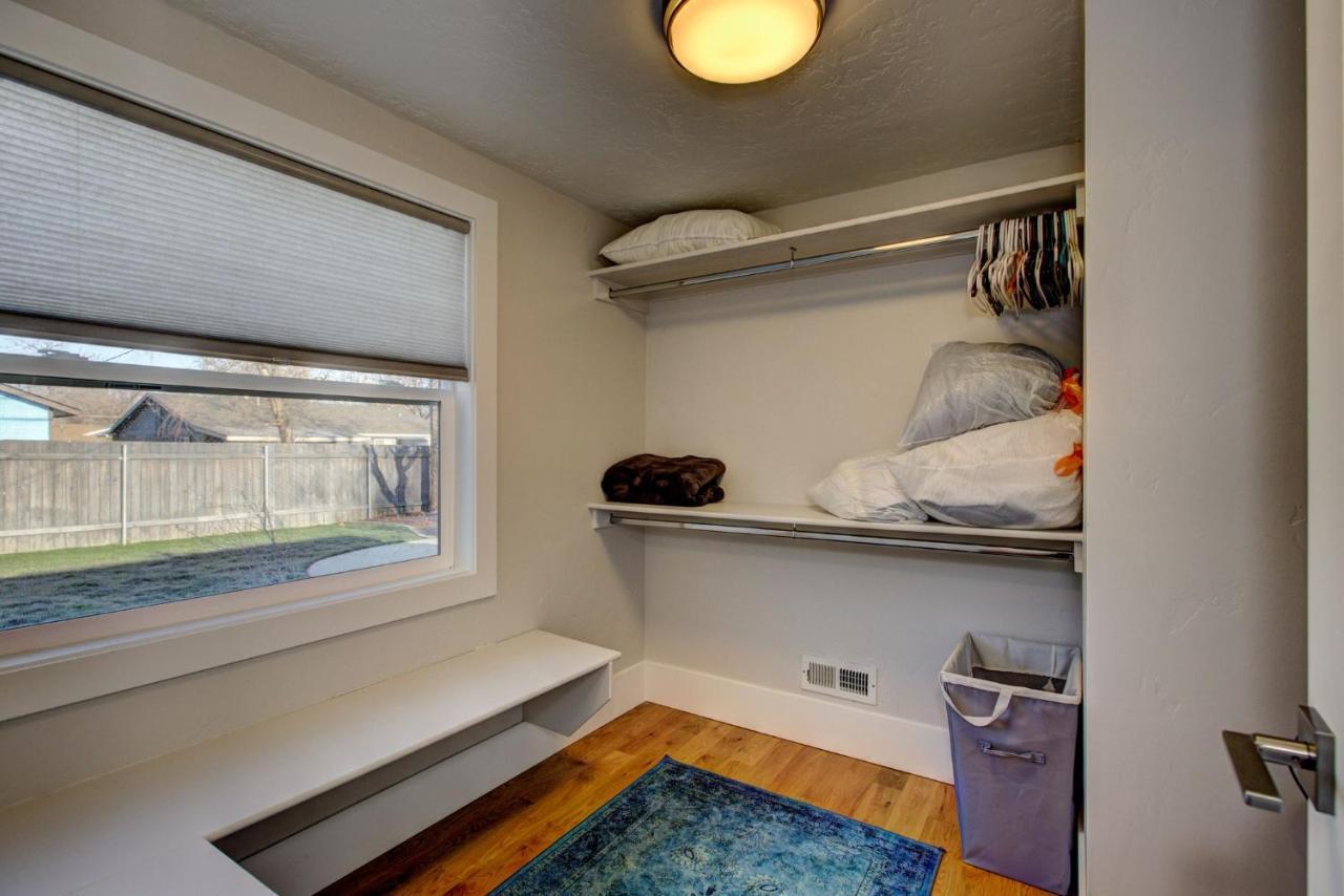 Little Blue Bungalow On Boise'S Bench, Pet Friendly, Fully Fenced Yard With Doggie Door! 2 Miles From Bsu, 5 Minutes From Downtown Boise, Desk And Workstation For Remote Workers, 2 Tv'S Large Walk-In Closet, Good For Mid-Term Stays Exteriör bild